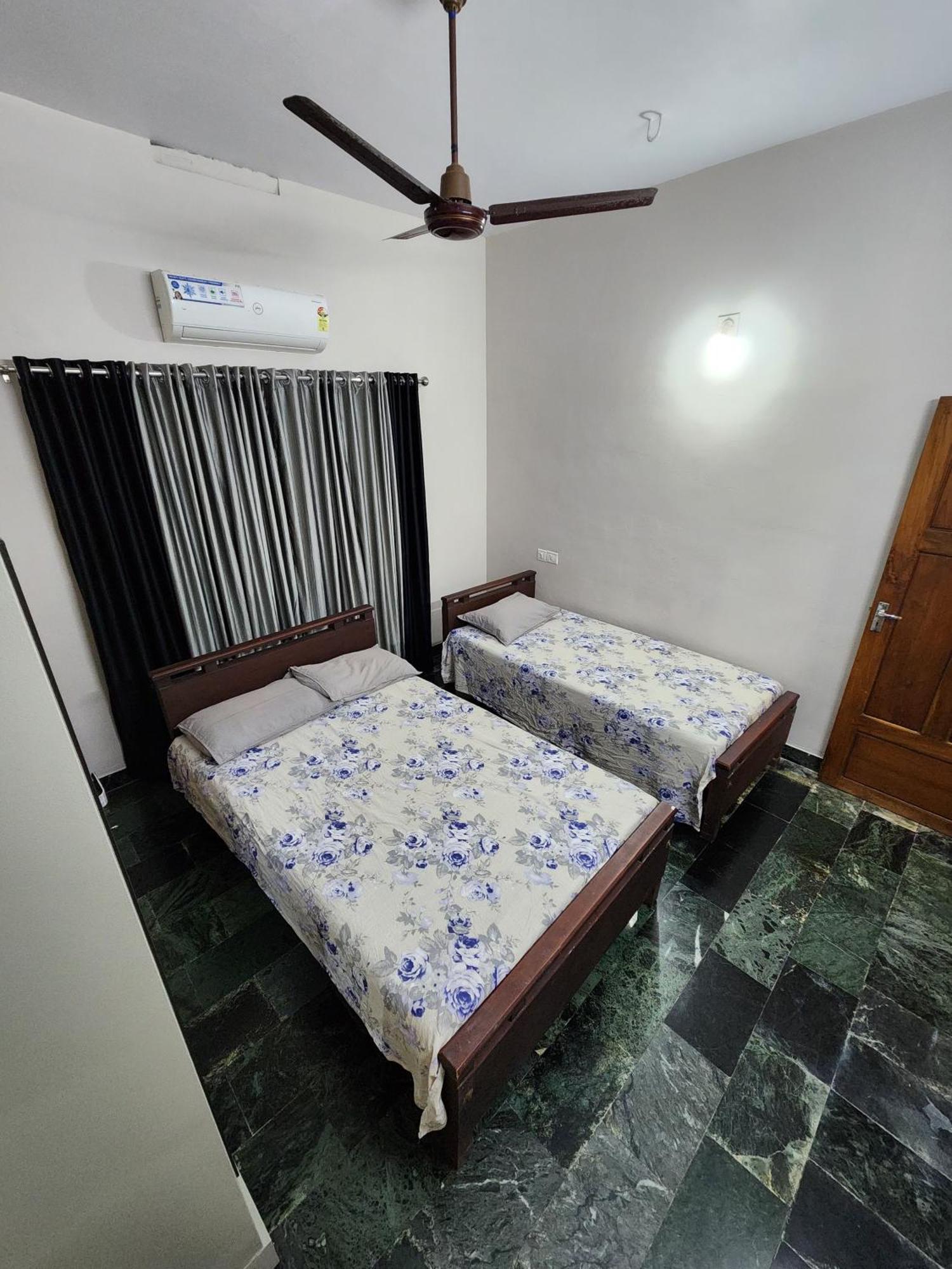 Budget Home Kochi Exterior foto
