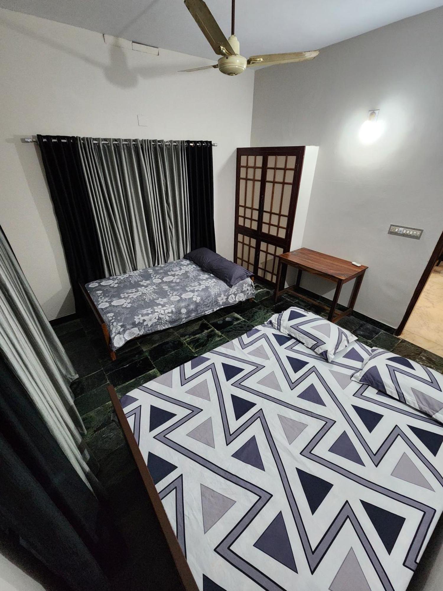 Budget Home Kochi Exterior foto